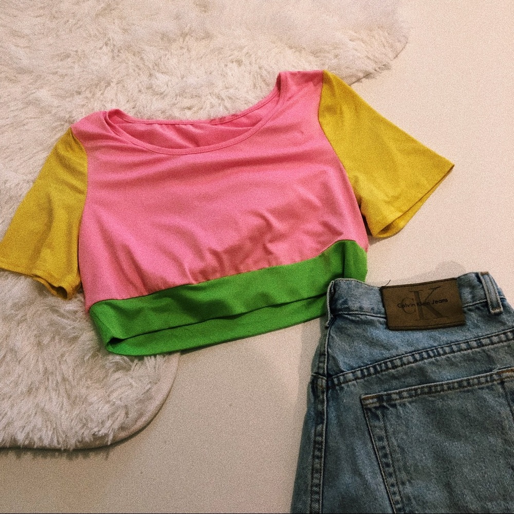 Vintage 80s Style Color Block Crop Top